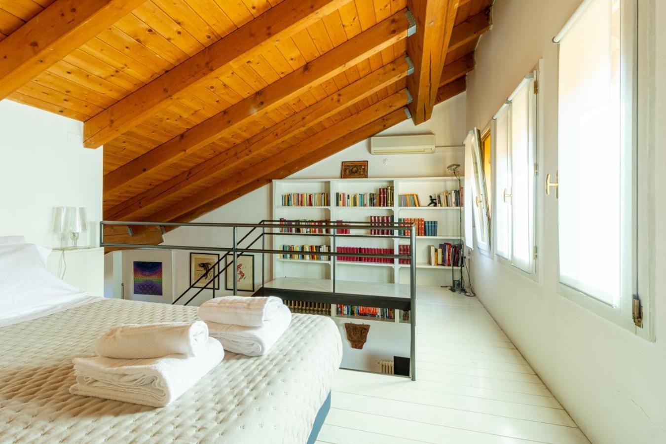Casa Pegaso In Canton De Fiori Bologna Buitenkant foto