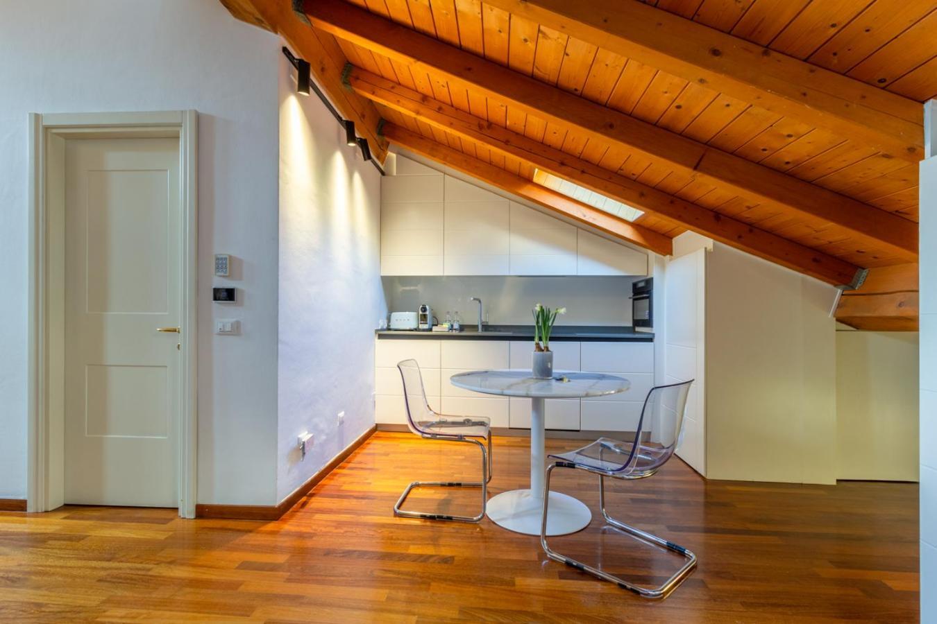 Casa Pegaso In Canton De Fiori Bologna Buitenkant foto